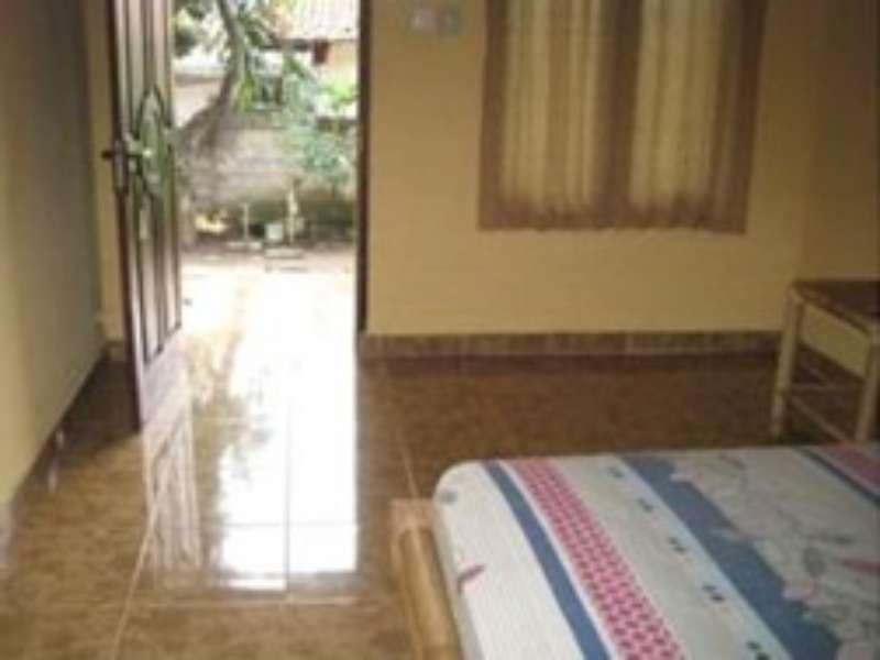 Family Garden Homestay Mangsit Bagian luar foto