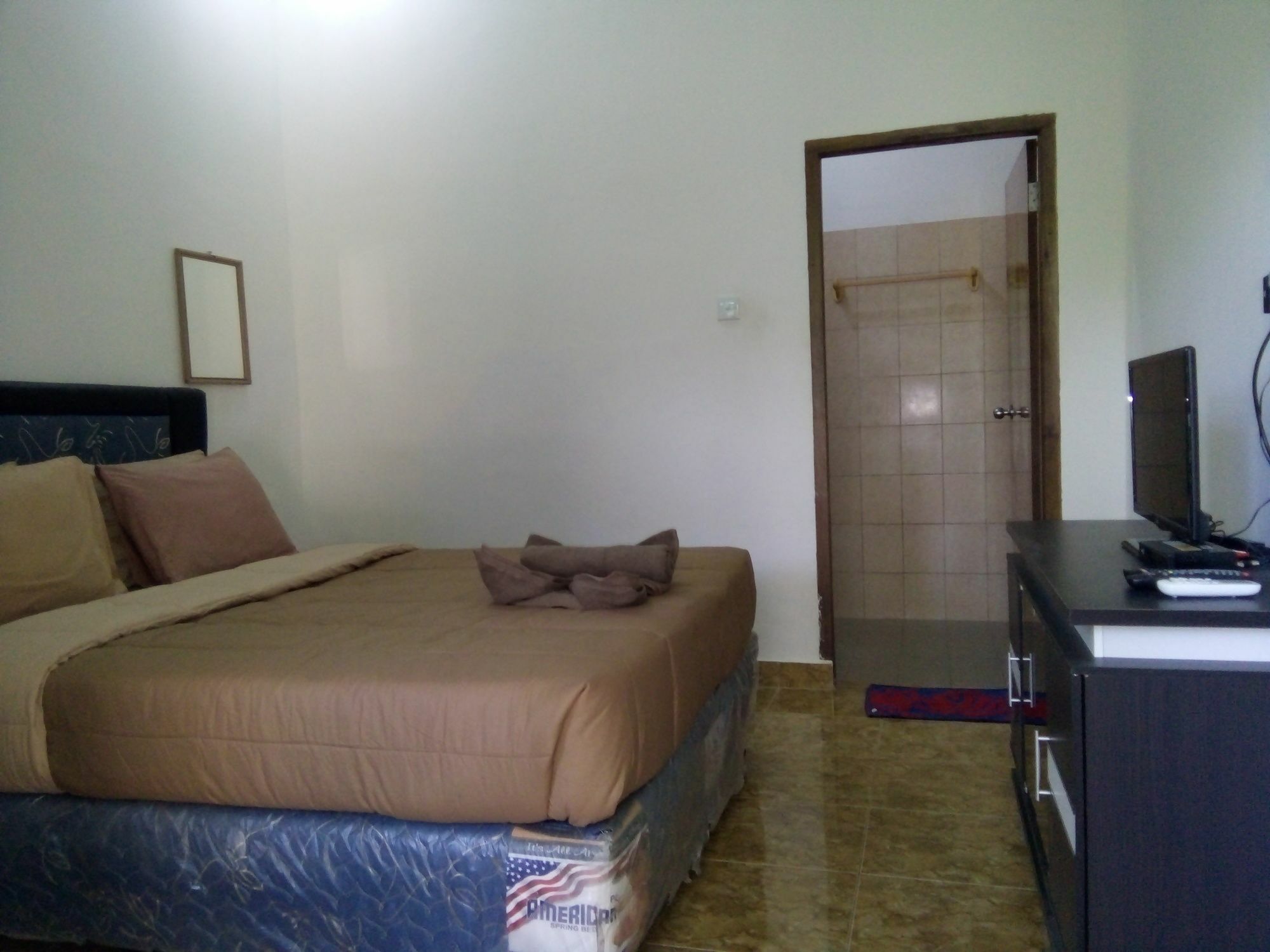 Family Garden Homestay Mangsit Bagian luar foto