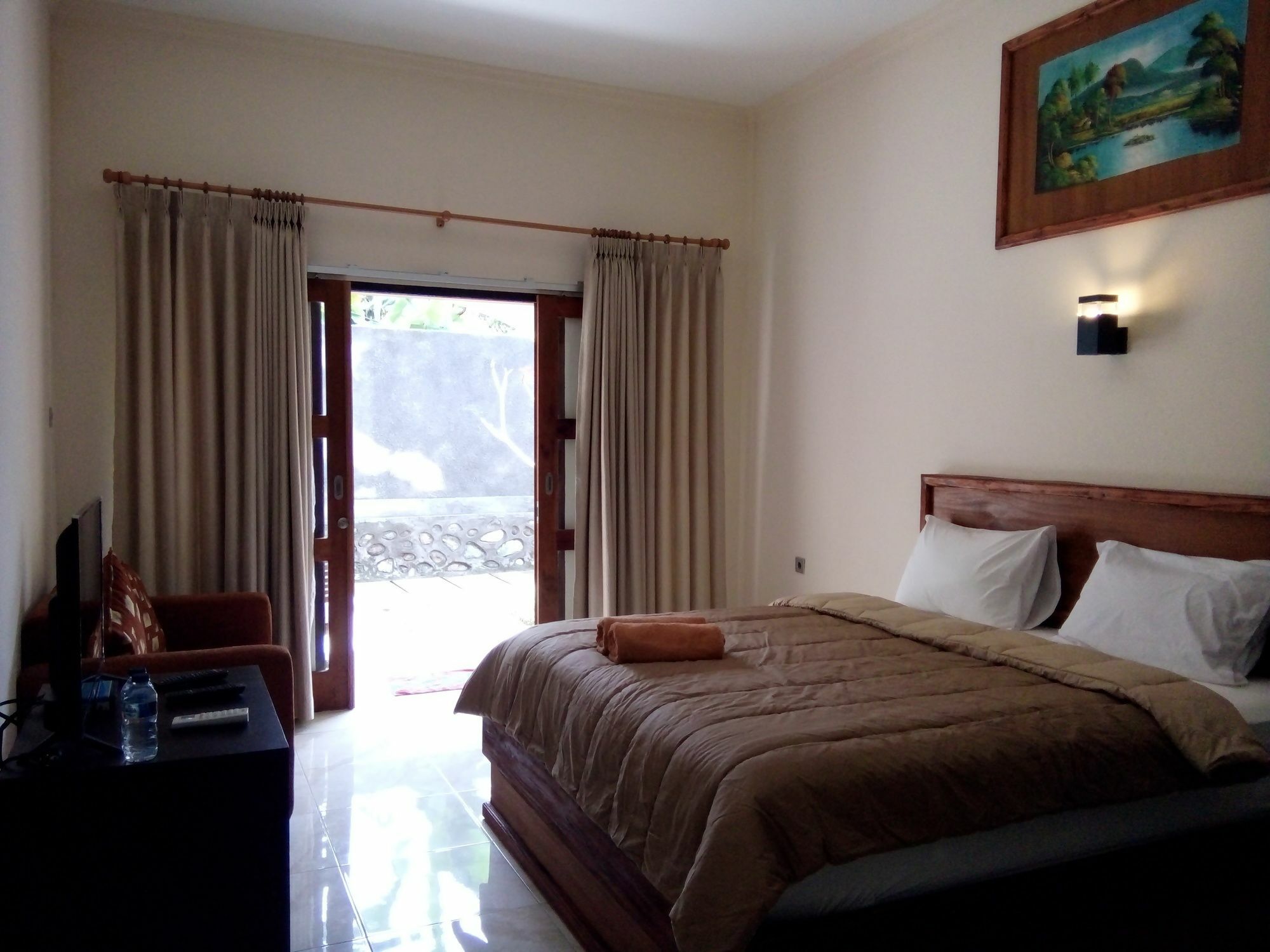 Family Garden Homestay Mangsit Bagian luar foto