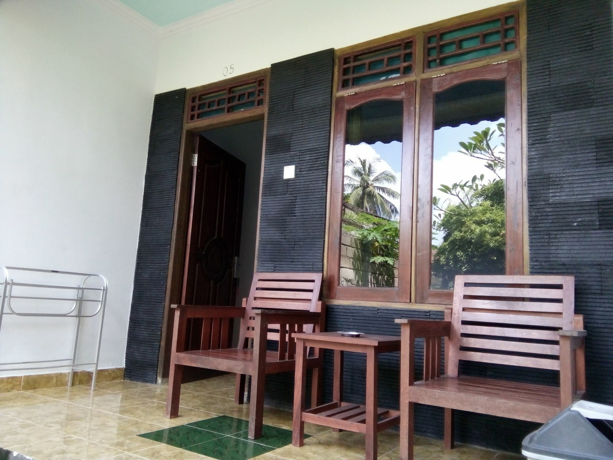Family Garden Homestay Mangsit Bagian luar foto